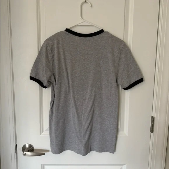 Classic Disney Mickey Mouse T-Shirt - Picture 3 of 3